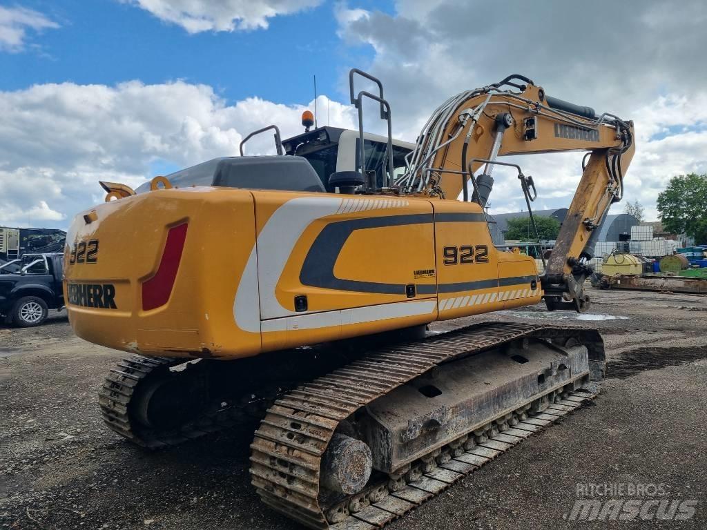 Liebherr R 922 대형 굴삭기 29톤 이상