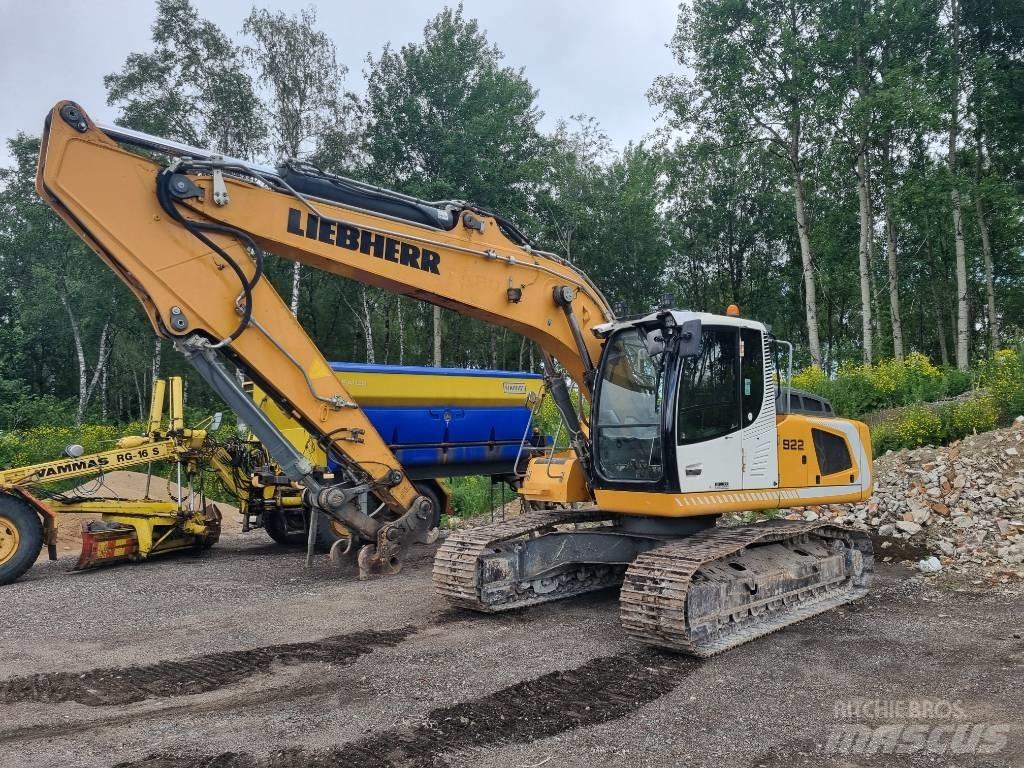 Liebherr R 922 대형 굴삭기 29톤 이상