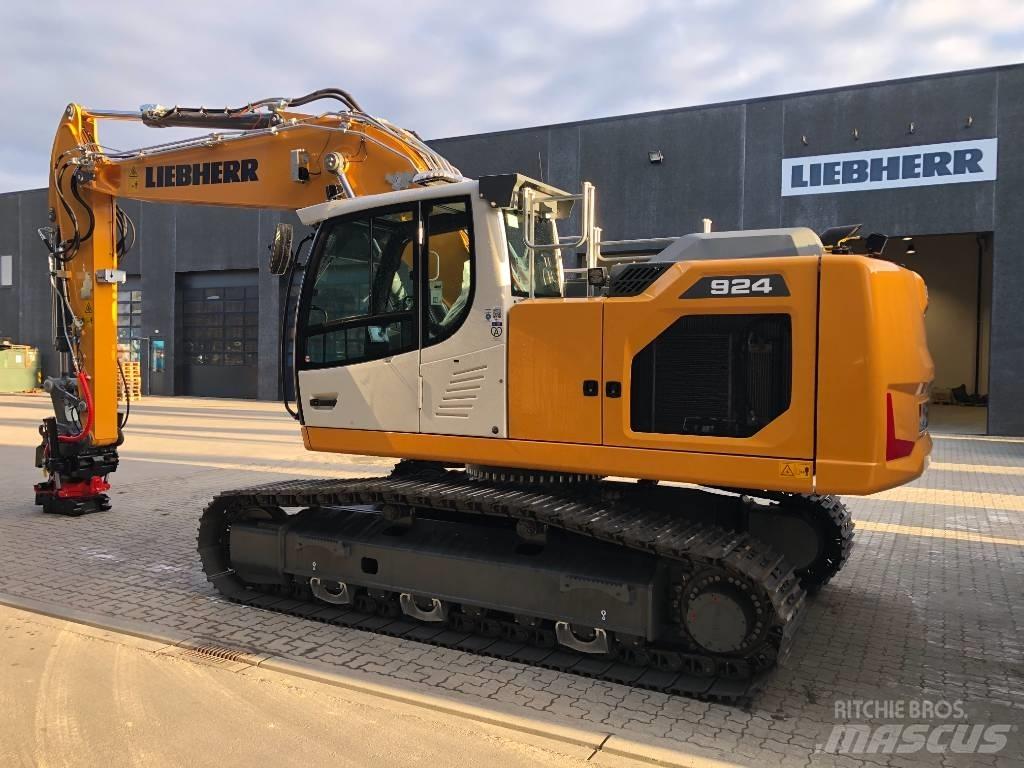 Liebherr R924G8 대형 굴삭기 29톤 이상