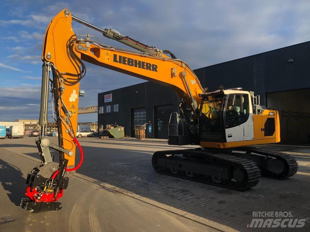 Liebherr R924G8 대형 굴삭기 29톤 이상