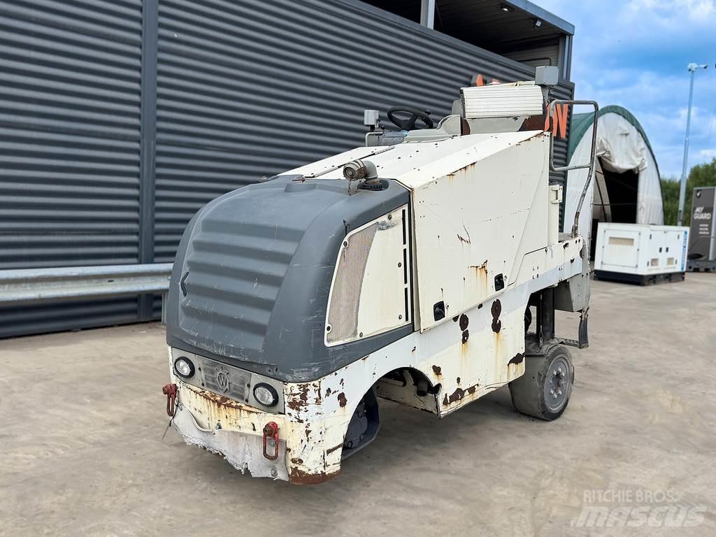 Wirtgen W 50 DC 아스팔트 콜드 밀링 기계