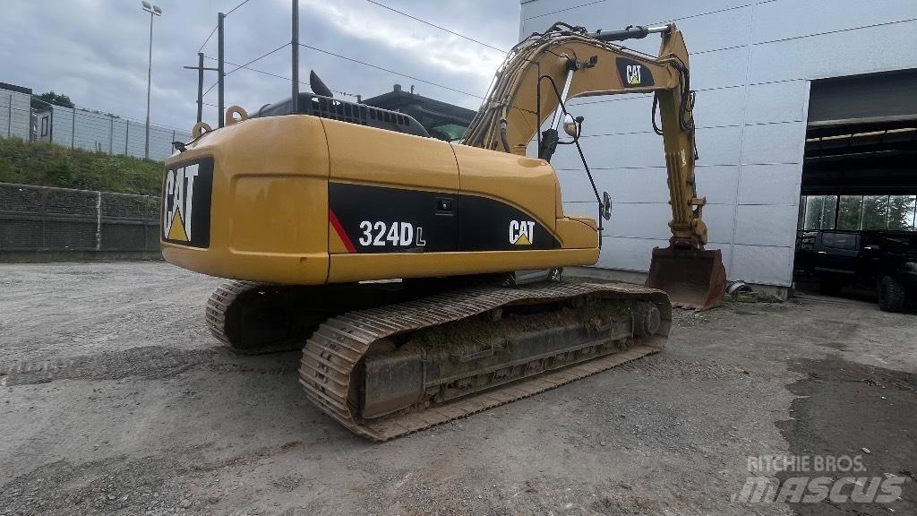 CAT 324 D L 대형 굴삭기 29톤 이상