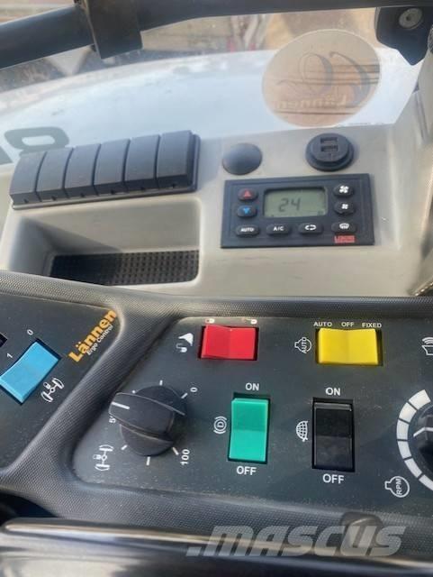 Lännen 8600 K 백호로더