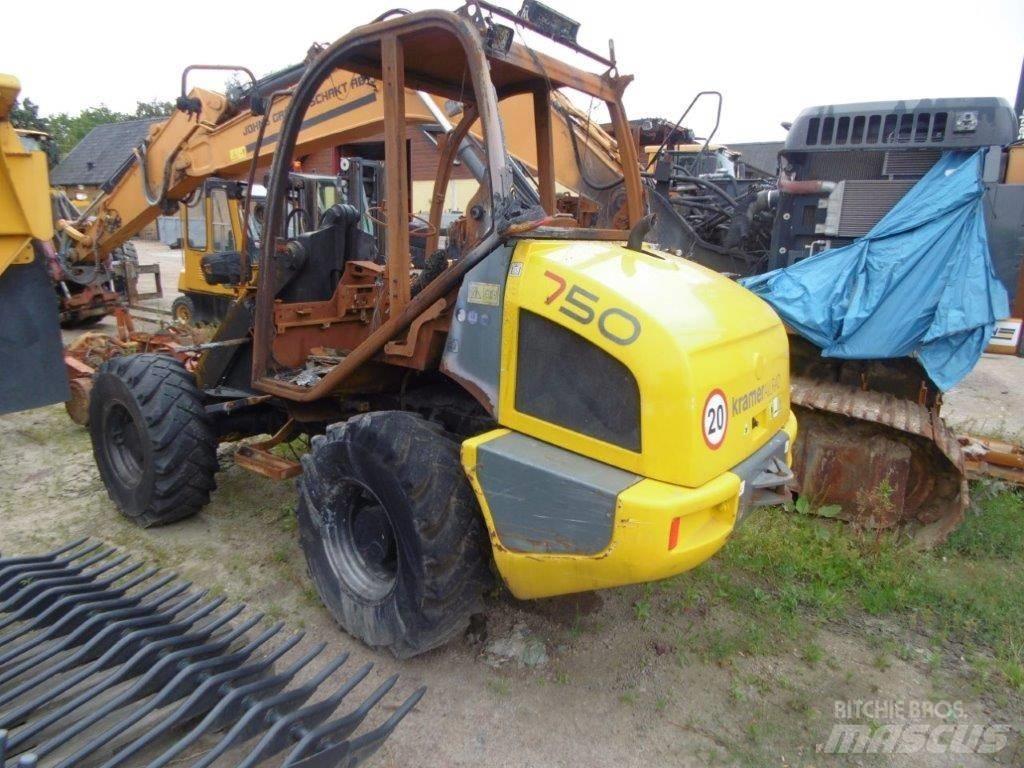 Kramer 750  delar 엔진