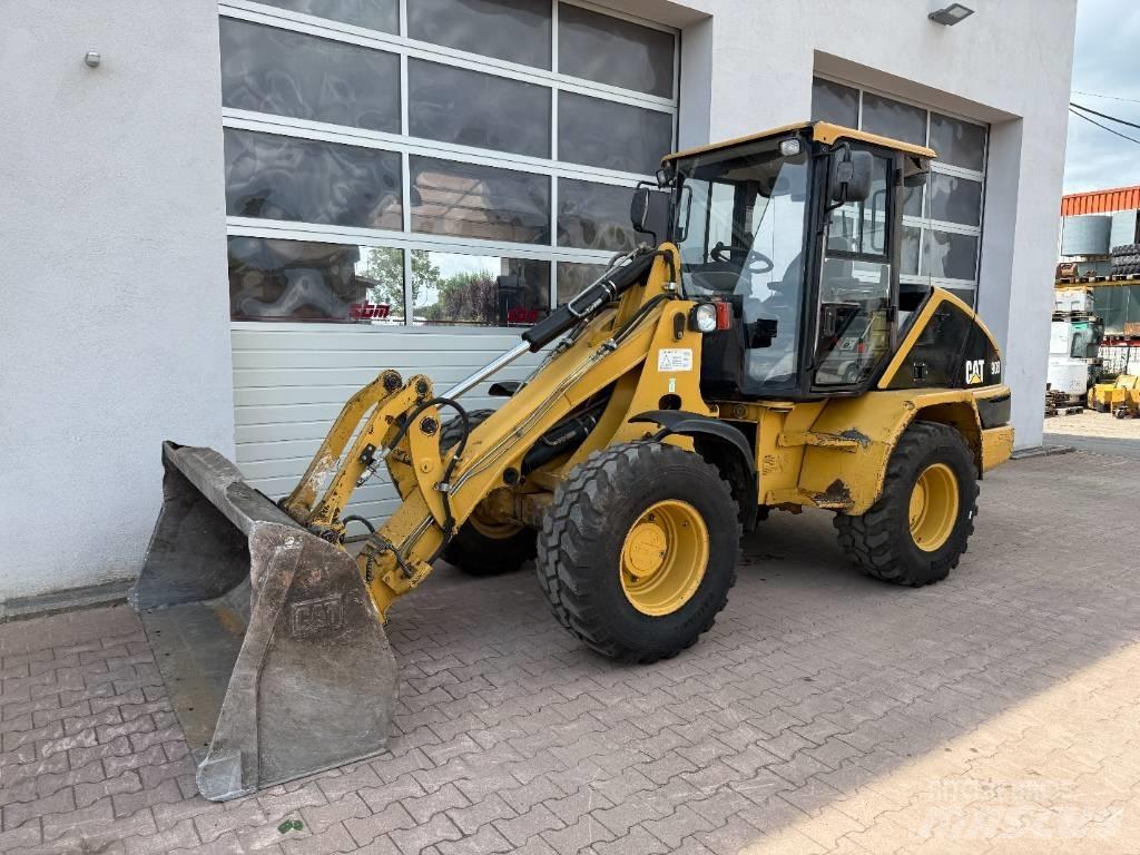 CAT 908  휠로우더