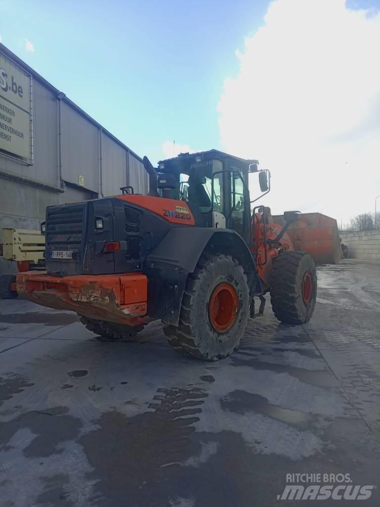 Hitachi ZW 220-6  휠 굴삭기