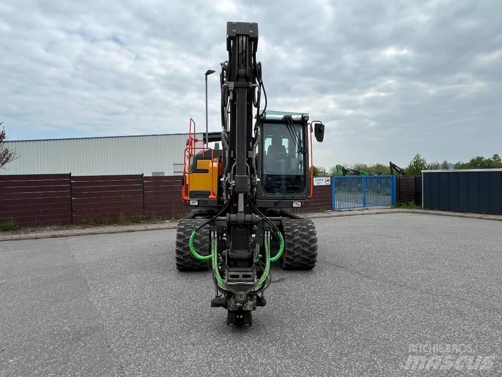 Volvo EWR 130 E  휠 굴삭기