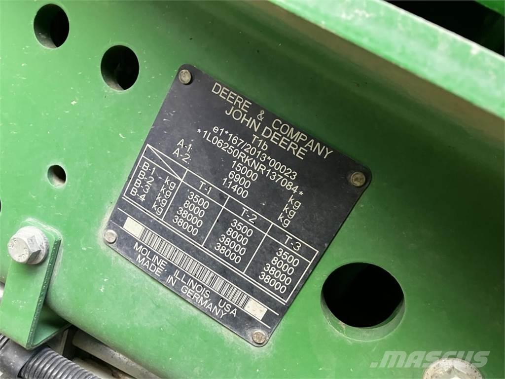 John Deere 6250R 트랙터