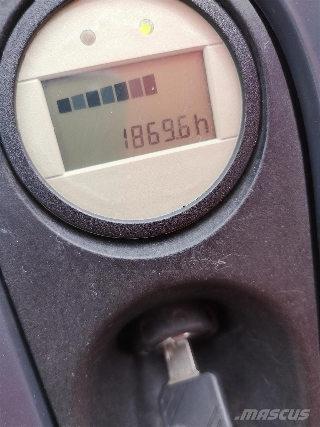 Linde T16 Li-Ion 포크리프트