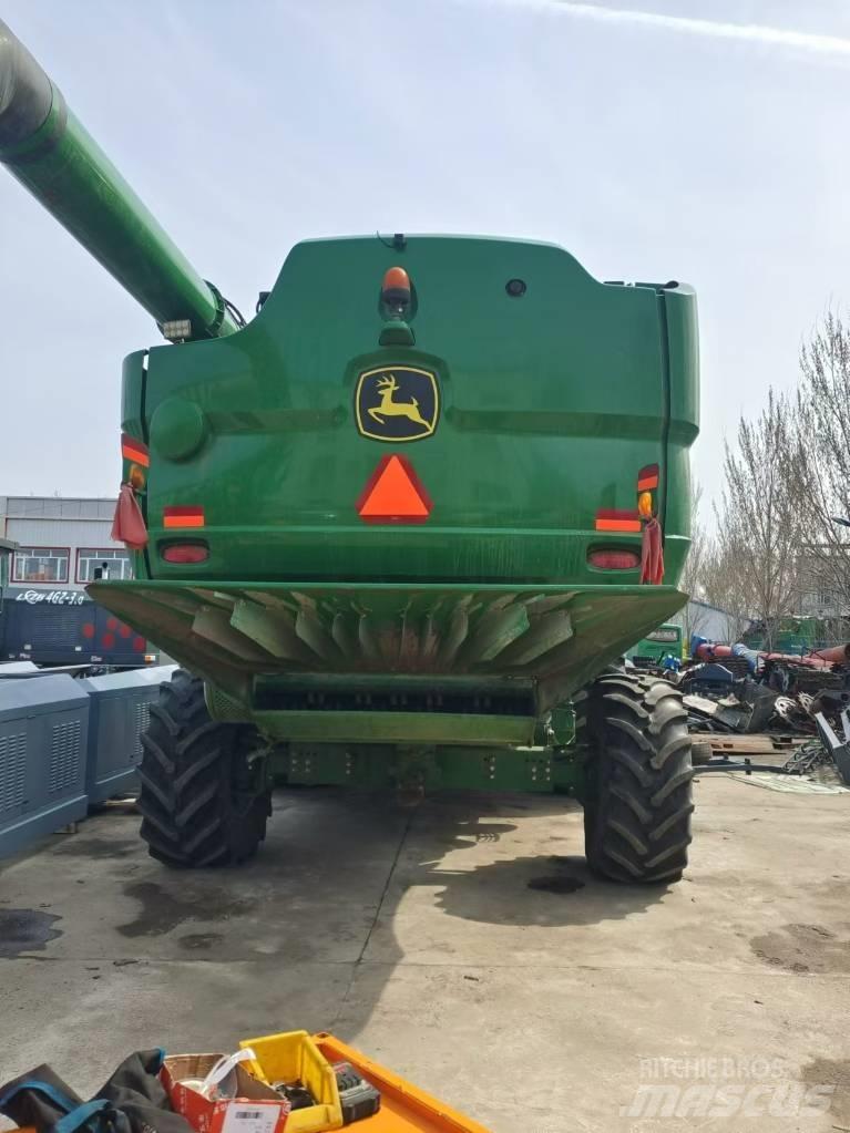 John Deere S660 콤바인 수확기