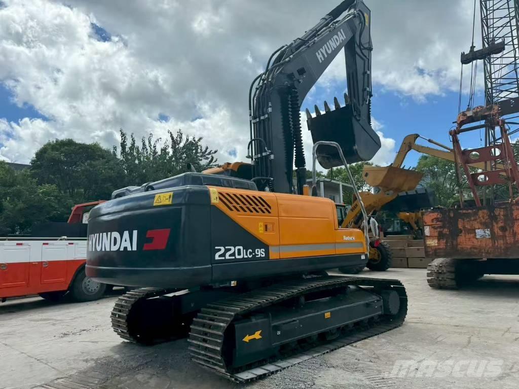 Hyundai r220lc-9s 중형굴삭기 7톤-28톤
