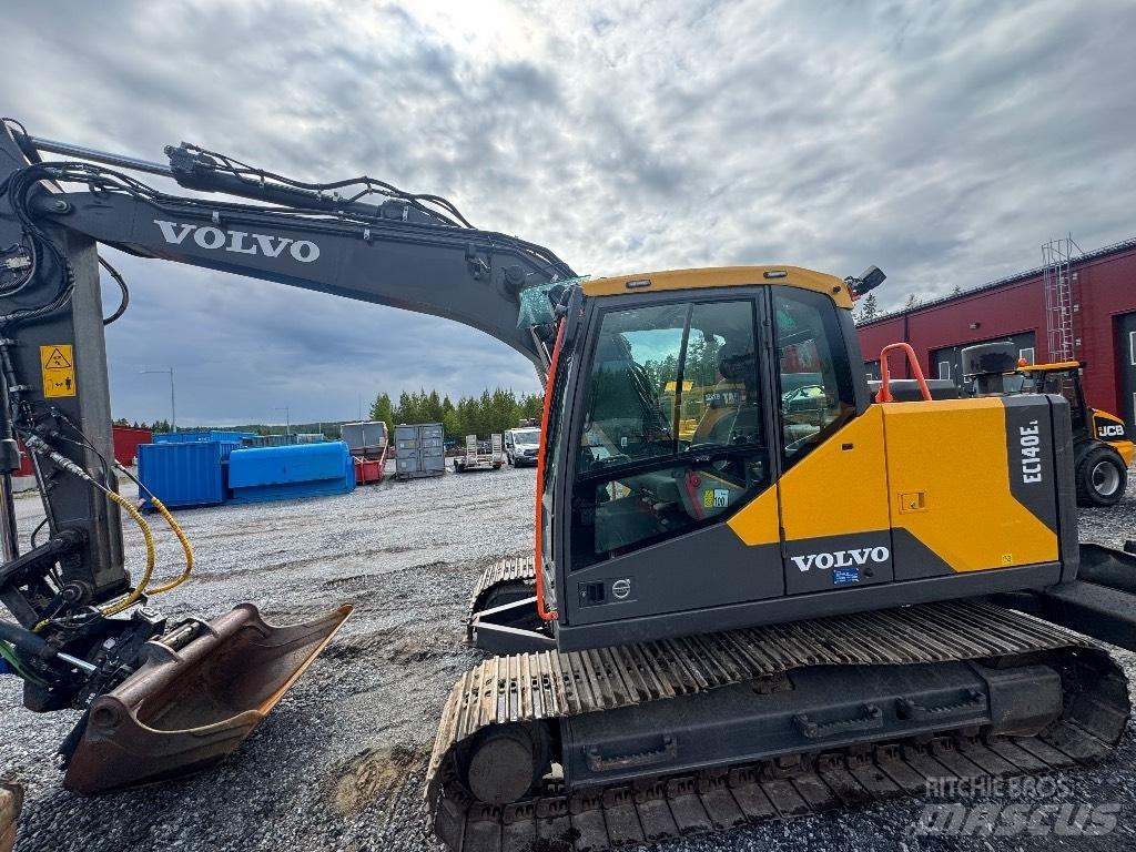 Volvo EC 140 EL 대형 굴삭기 29톤 이상