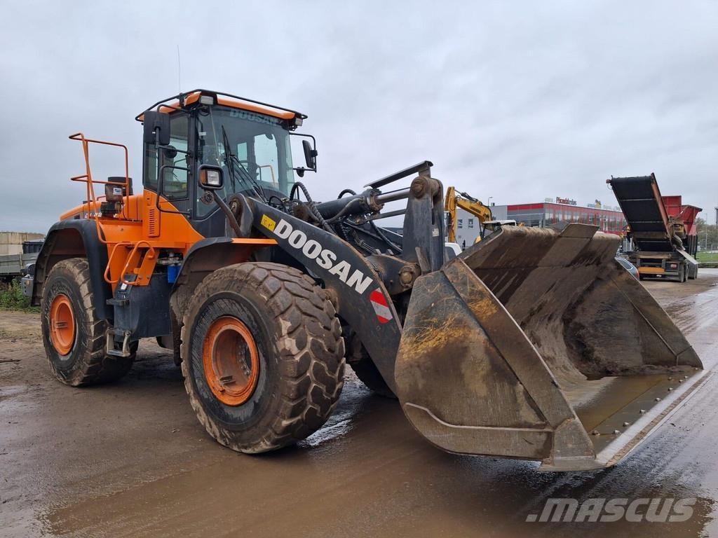 Doosan DL420  휠로우더