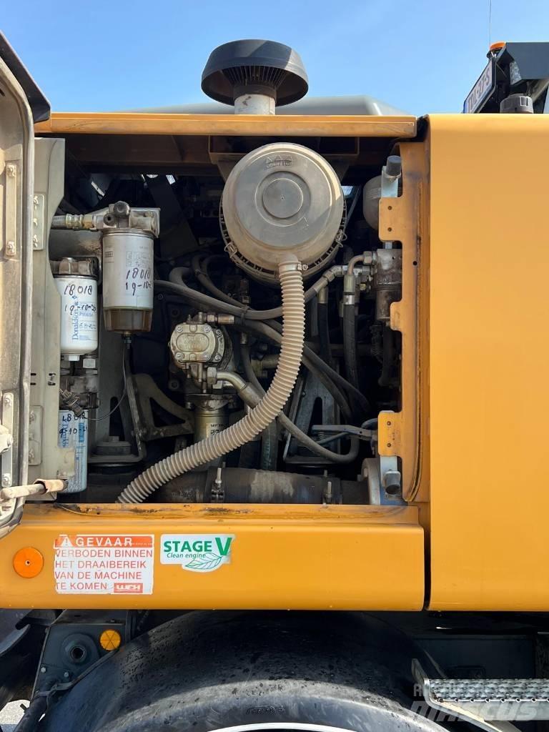 Liebherr A 914  휠 굴삭기