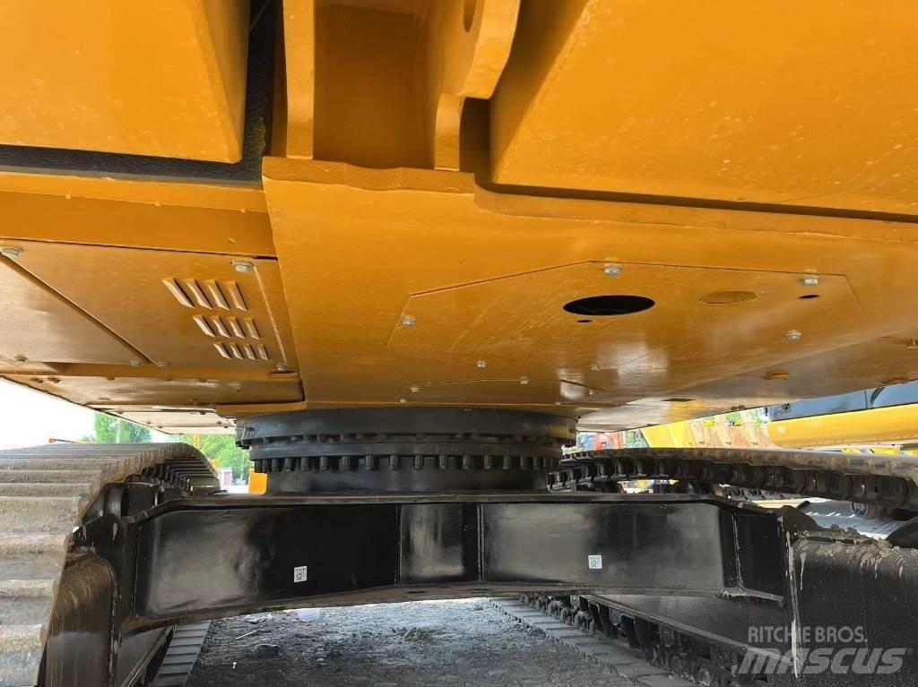 CAT 330D2 대형 굴삭기 29톤 이상