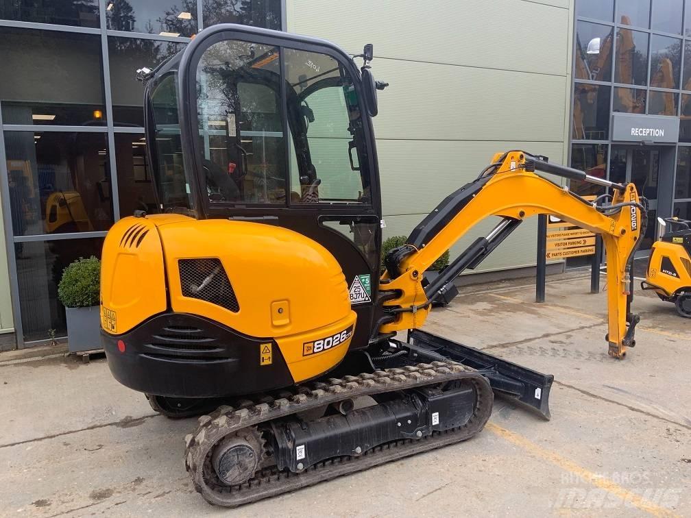 JCB 8026 CTS 소형 굴삭기 7톤 미만