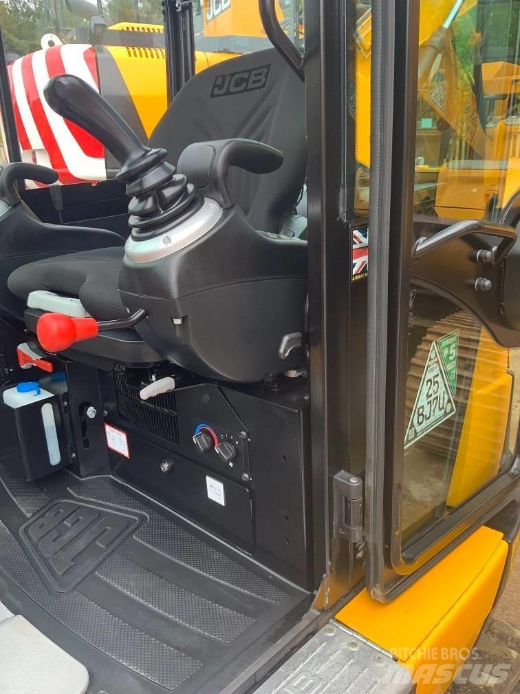 JCB 8026 CTS 소형 굴삭기 7톤 미만