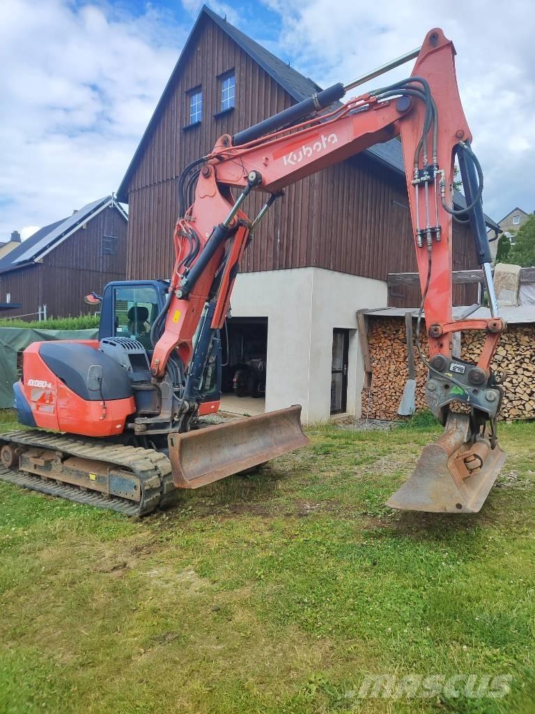 Kubota KX 080-4 중형굴삭기 7톤-28톤