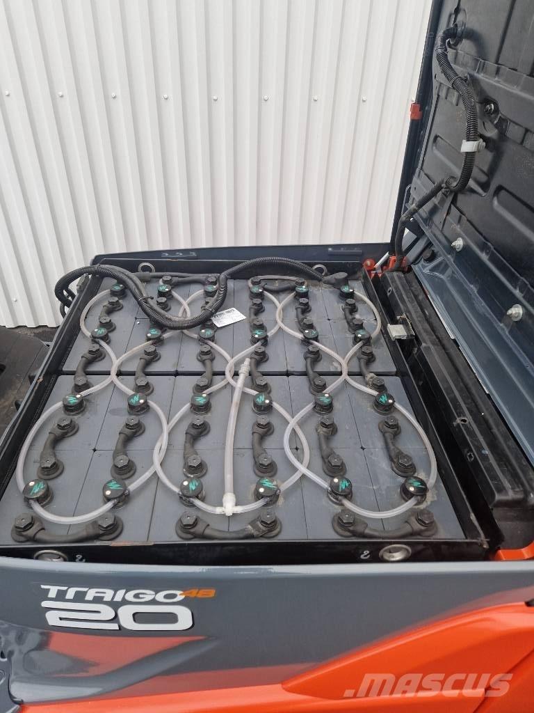 Toyota 8 FBET 20 전동 지게차