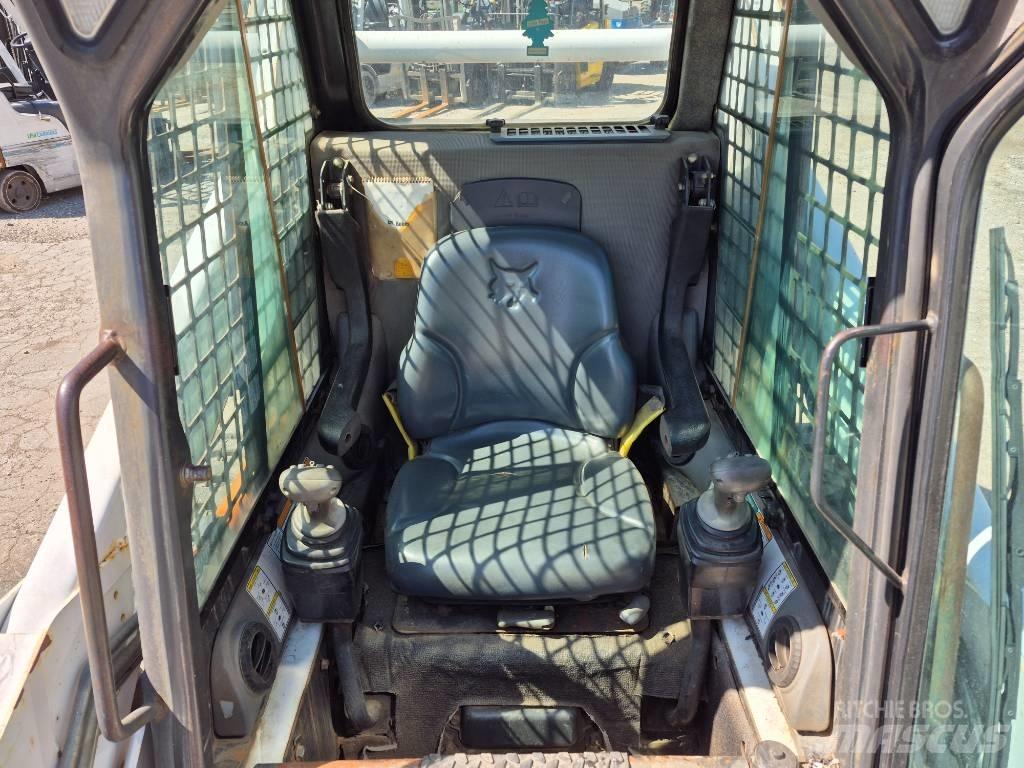 Bobcat T 190  스키드로더