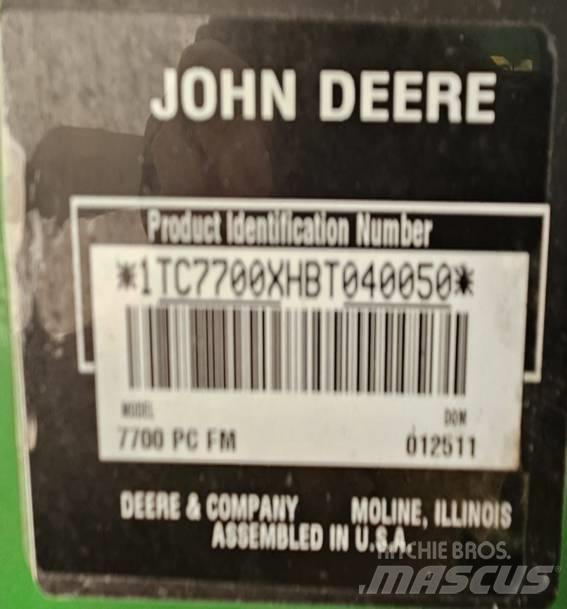 John Deere 7700 페어웨이 잔디깎기