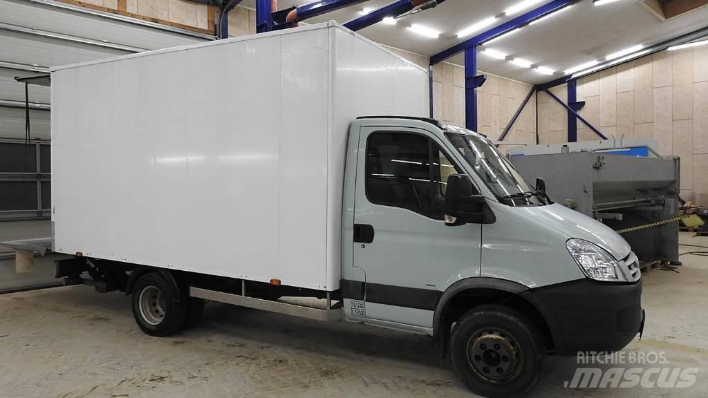 Iveco 65C 18 탑차 트럭