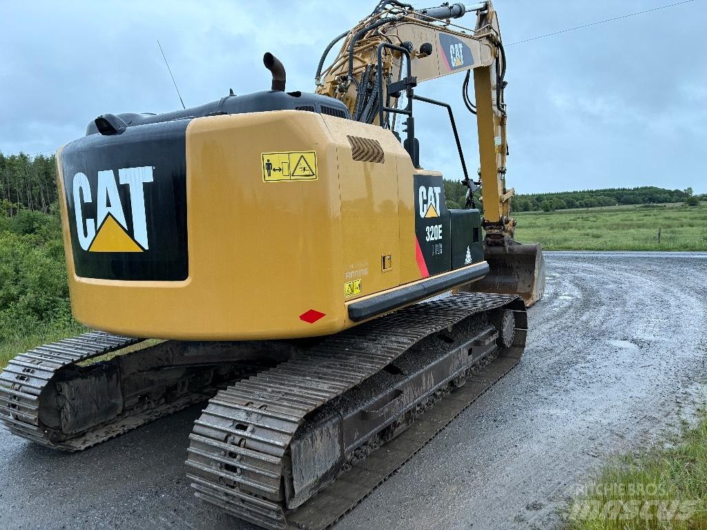 CAT 320 EL RR 대형 굴삭기 29톤 이상