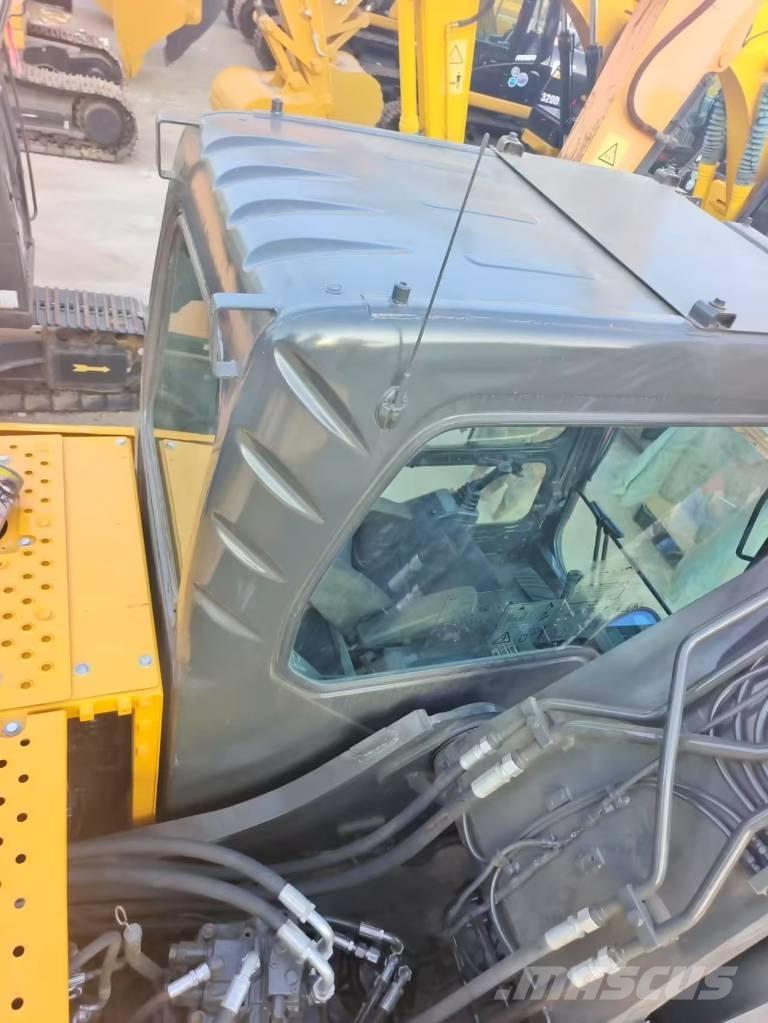 Volvo EC 210 B 대형 굴삭기 29톤 이상