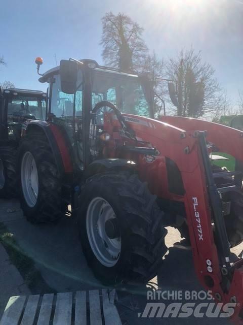 Massey Ferguson 5711 트랙터