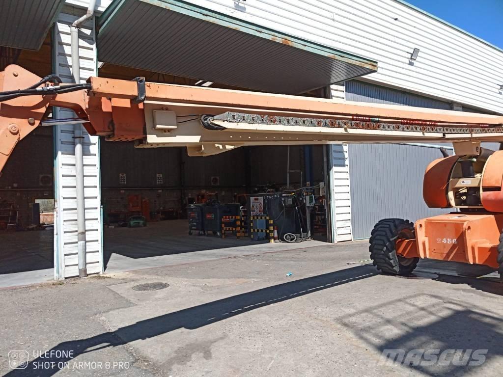 JLG 860 SJ 견인식 전동이동 리프트