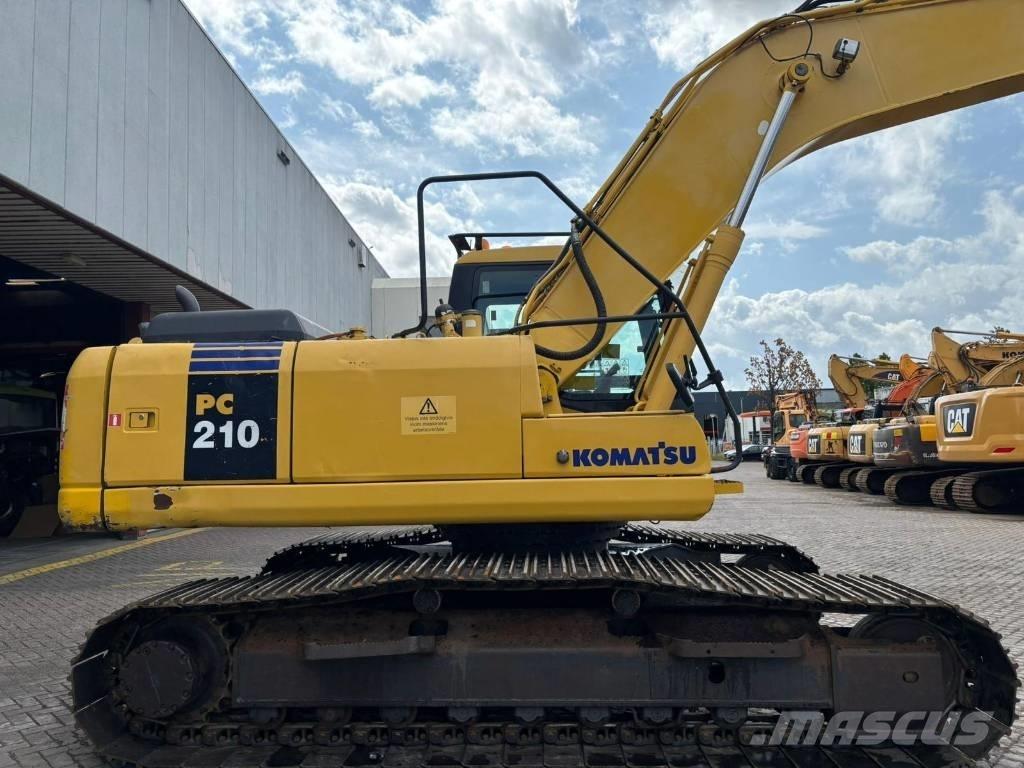 Komatsu PC 210 LC-7 대형 굴삭기 29톤 이상