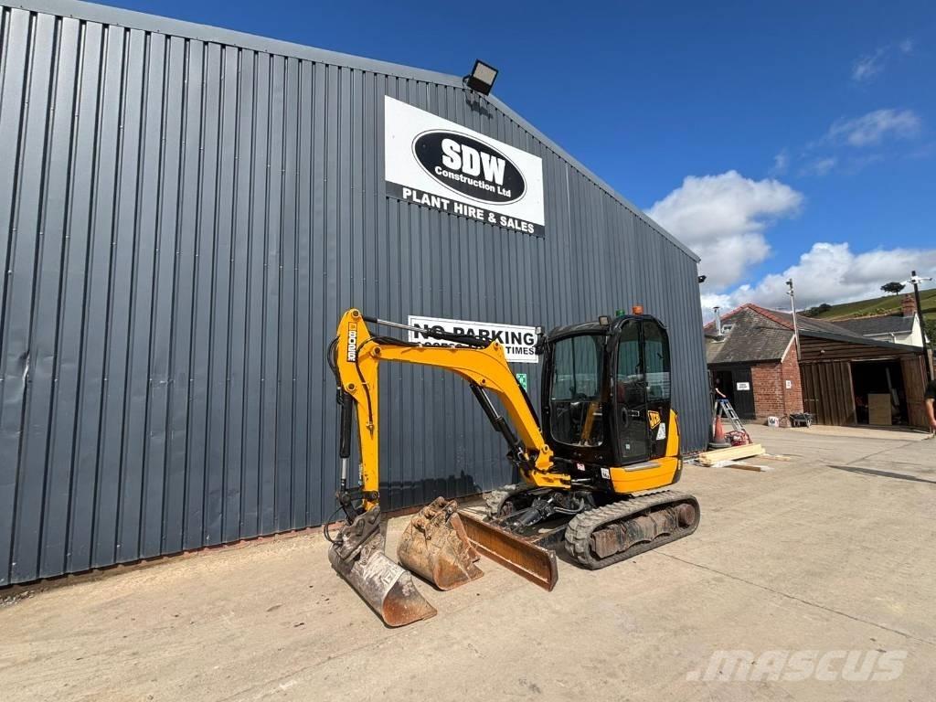 JCB 8026 CTS 소형 굴삭기 7톤 미만