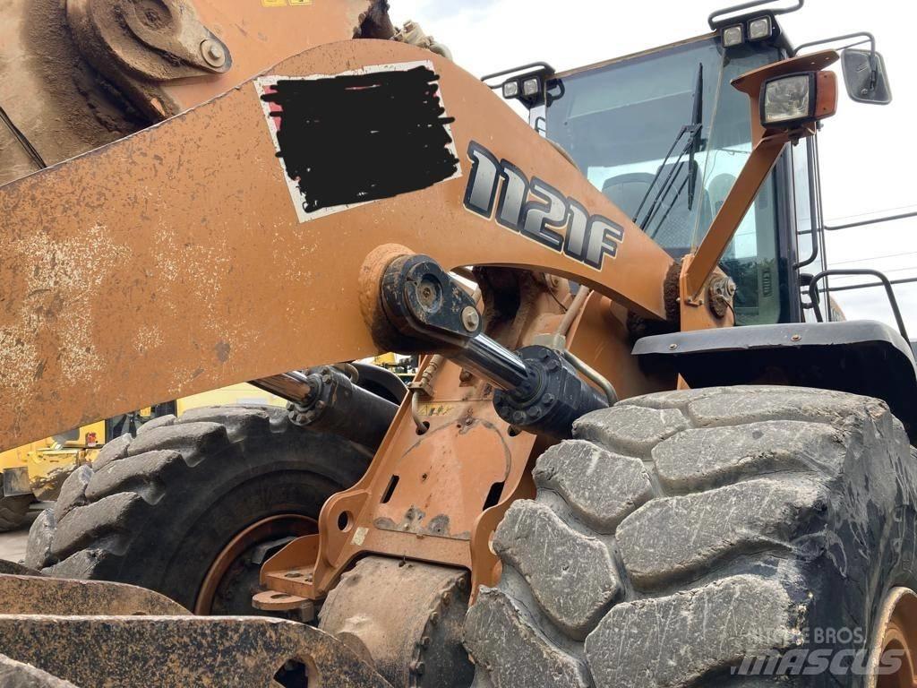 CASE 1121F  휠로우더