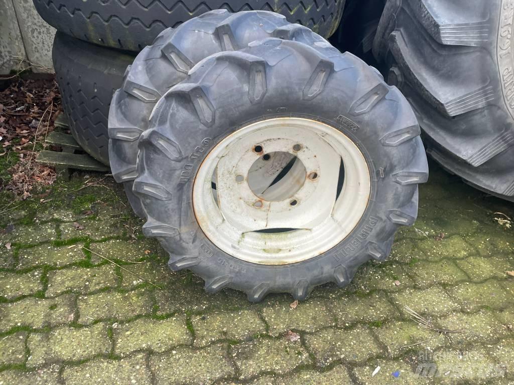 Pirelli 6.5 -16 + velg 타이어, 휠 및 림