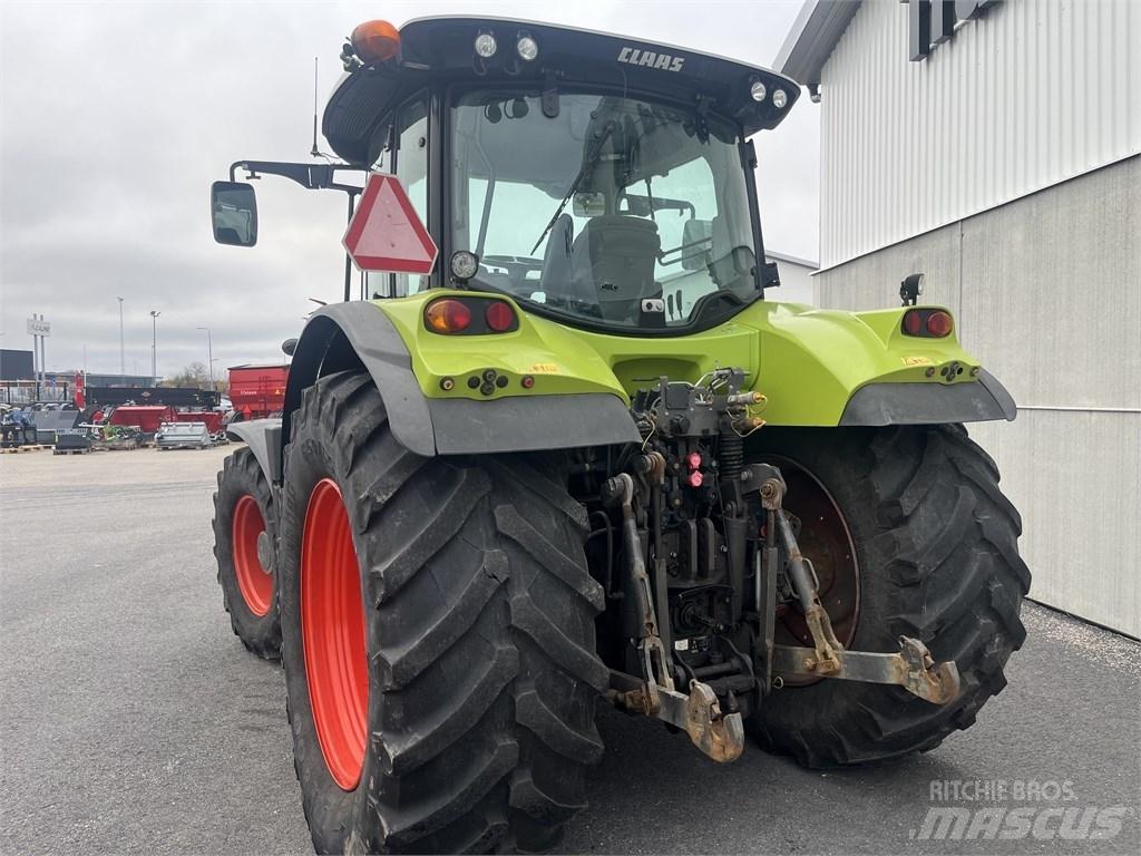 CLAAS Arion 620 트랙터
