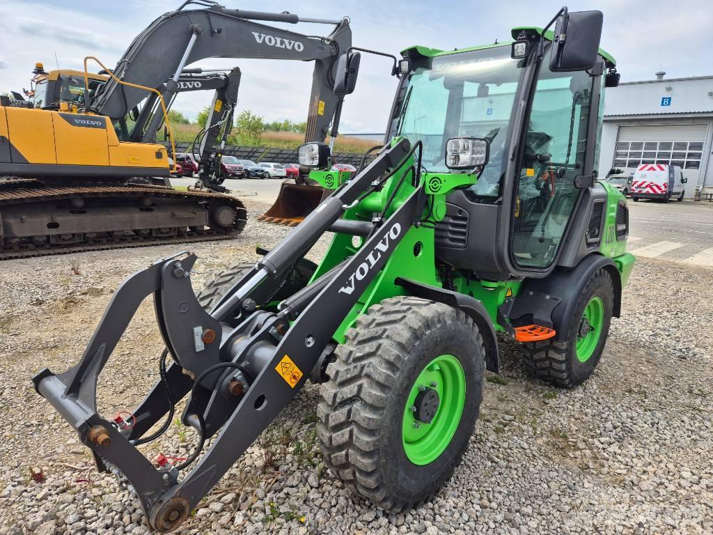 Volvo JL20H ELECTRIC 미니 로더