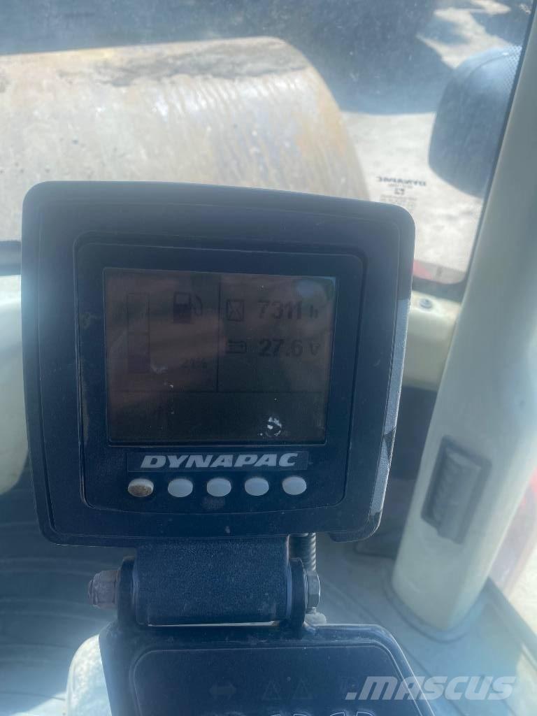 Dynapac CA 2500 D 싱글 드럼 롤러