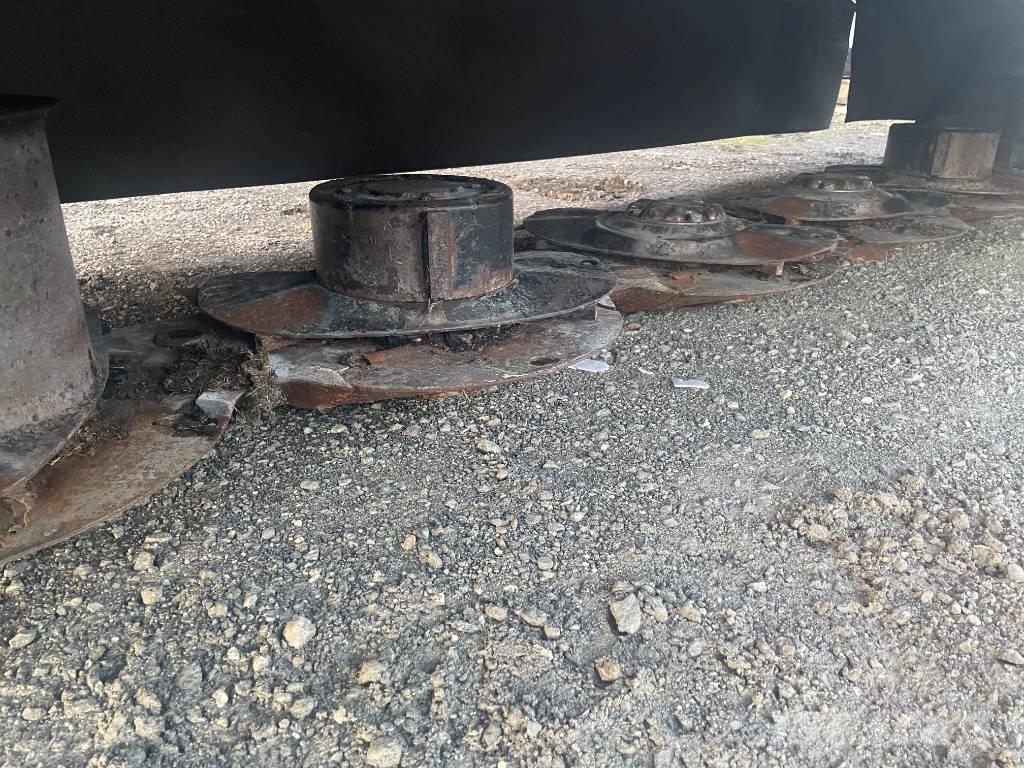 Fendt Slicer 310 FQ 제초기