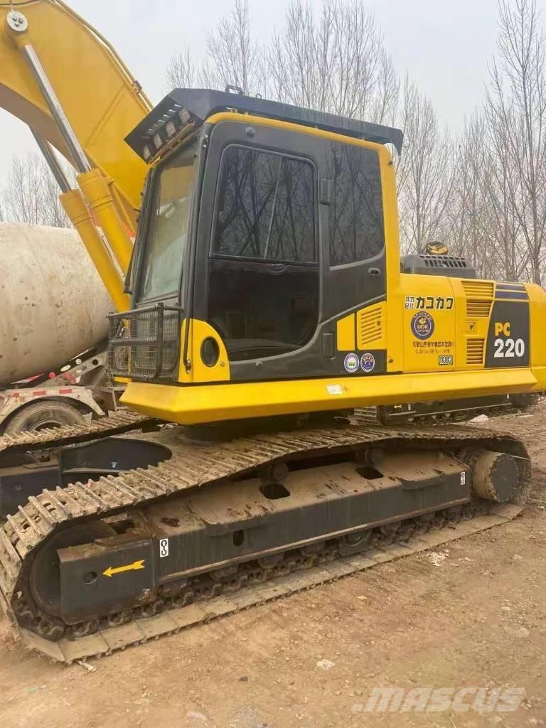 Komatsu pc220-8 대형 굴삭기 29톤 이상