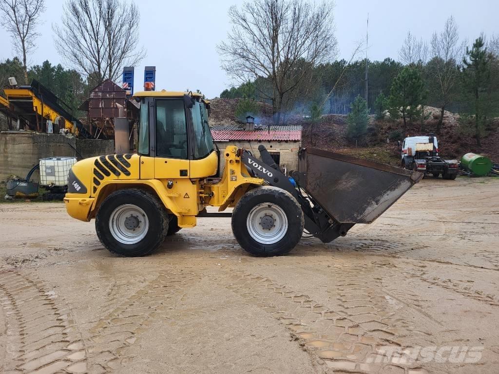 Volvo L 40 B 미니 로더