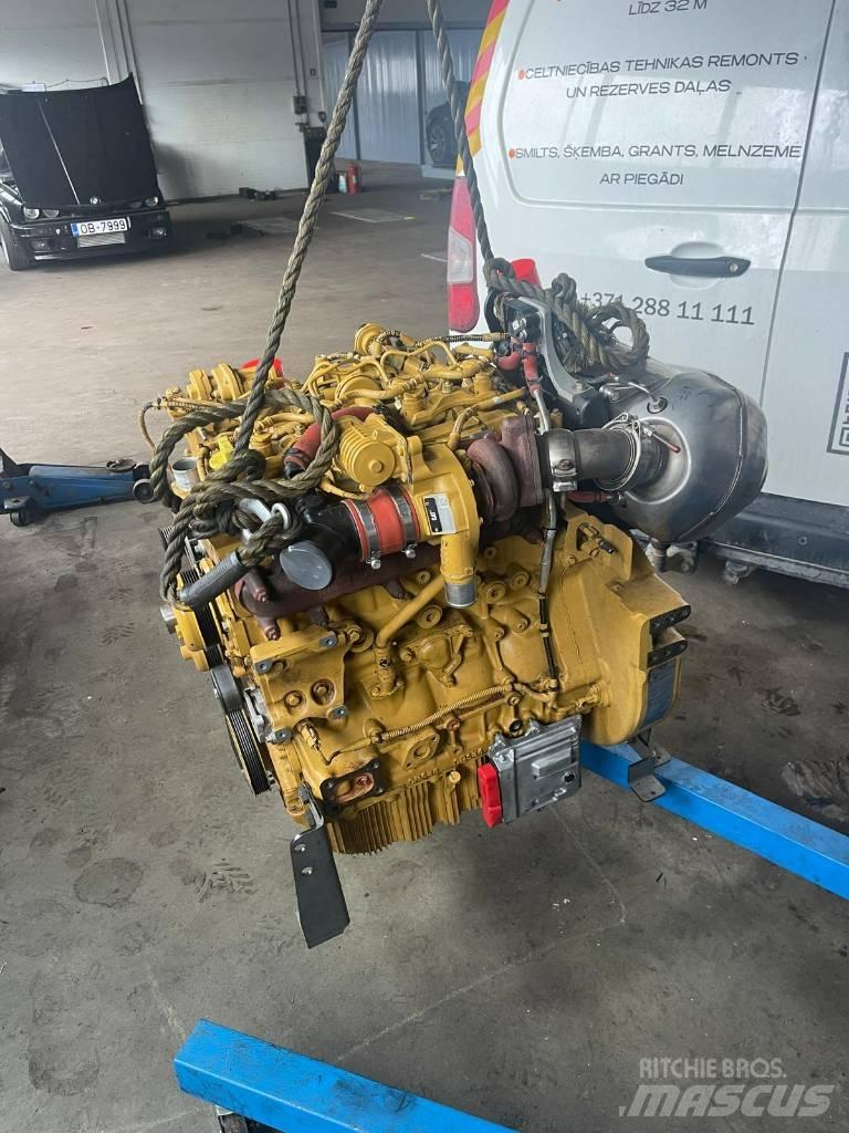 CAT 313 model 엔진