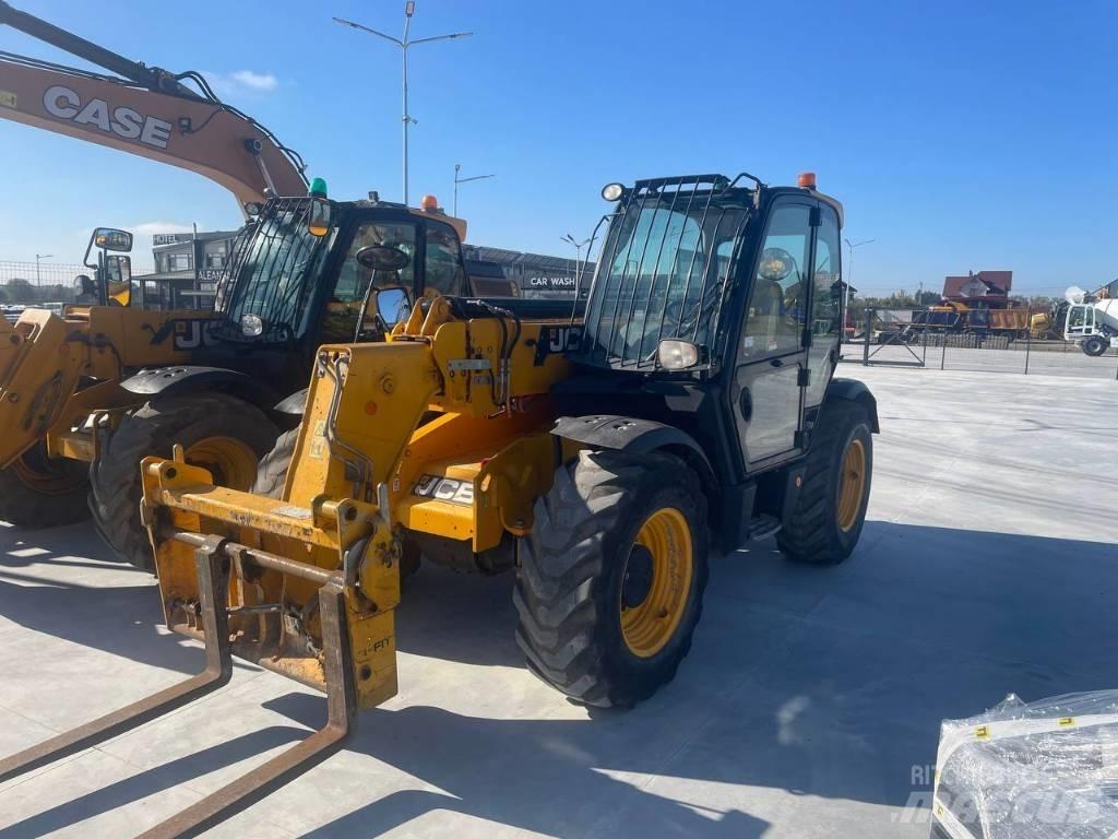 JCB 535-95 텔러 핸들러