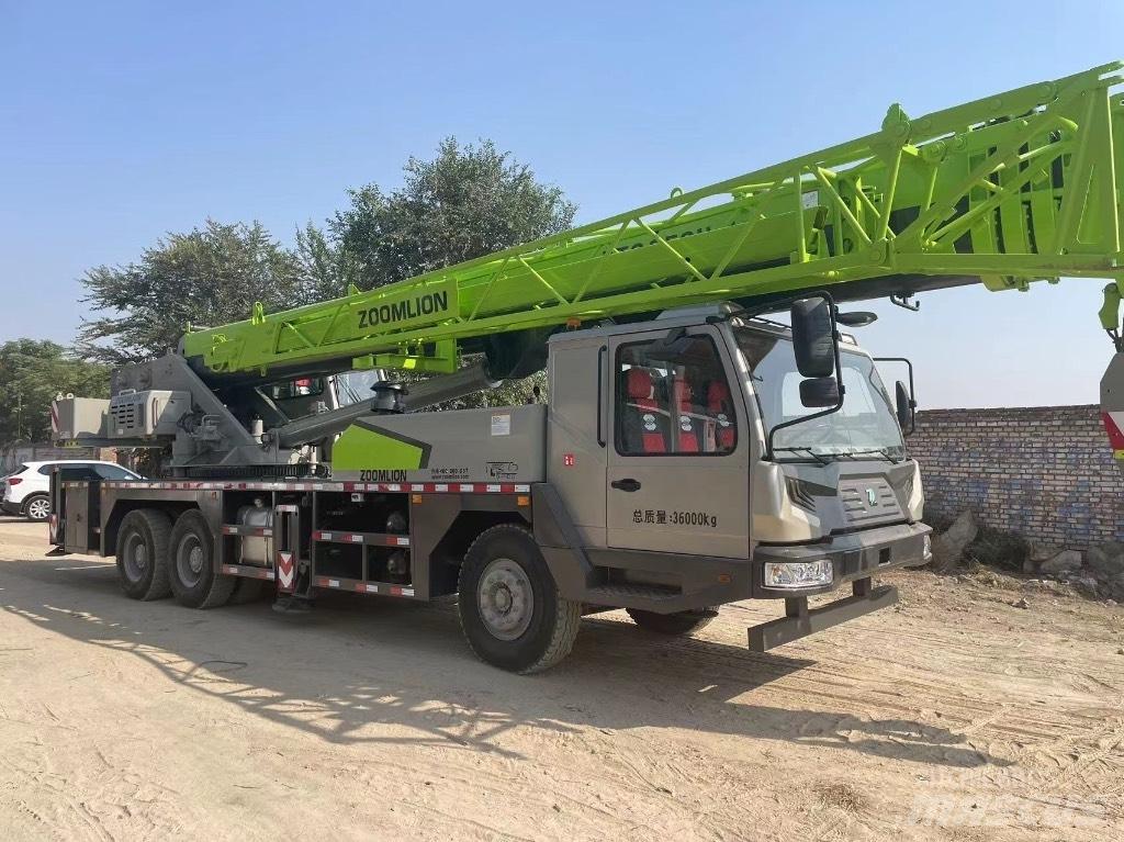 Zoomlion ZTC350H A/T 크레인
