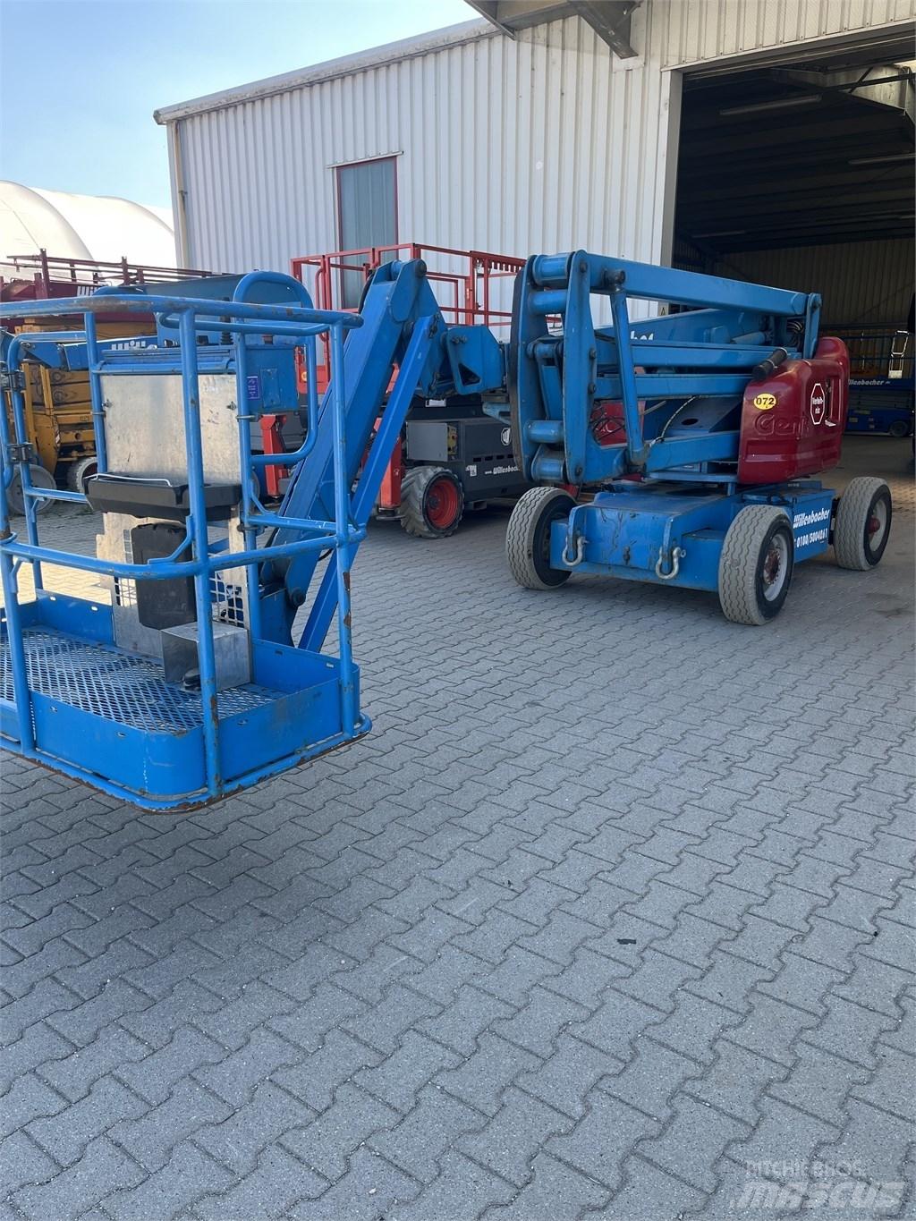 Genie Z 45/25 관절형 전동이동 리프트