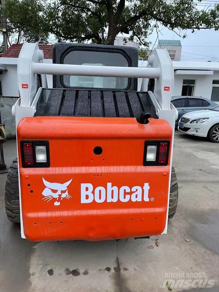 Bobcat S 300  스키드로더