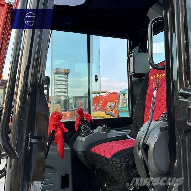 Kubota KX 155 중형굴삭기 7톤-28톤