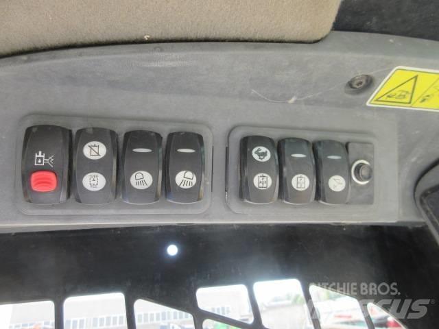 CAT 287 C  스키드로더