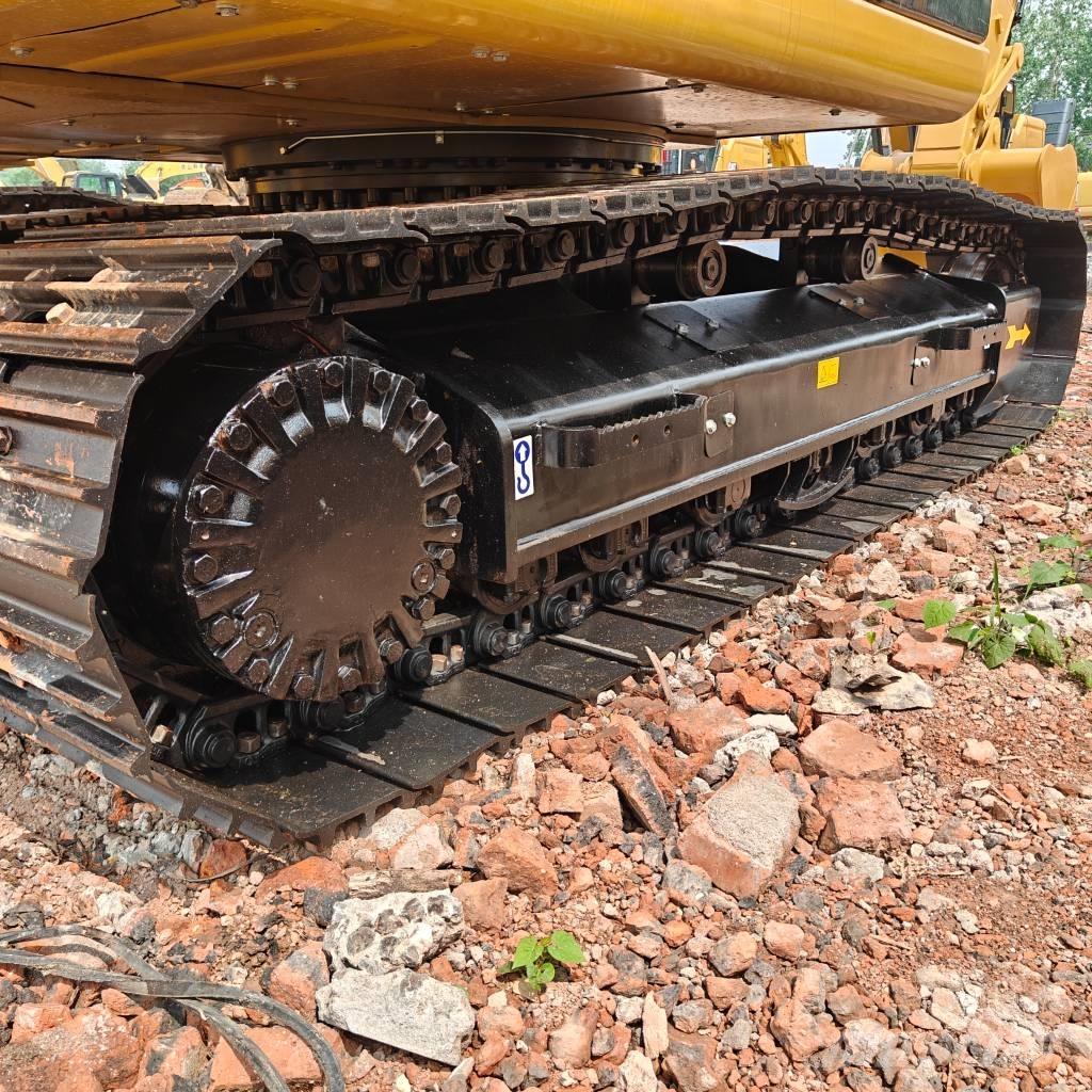 CAT 320D2L 대형 굴삭기 29톤 이상