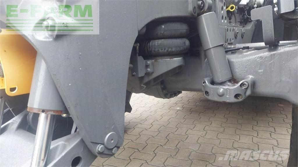 Valtra T 174 트랙터