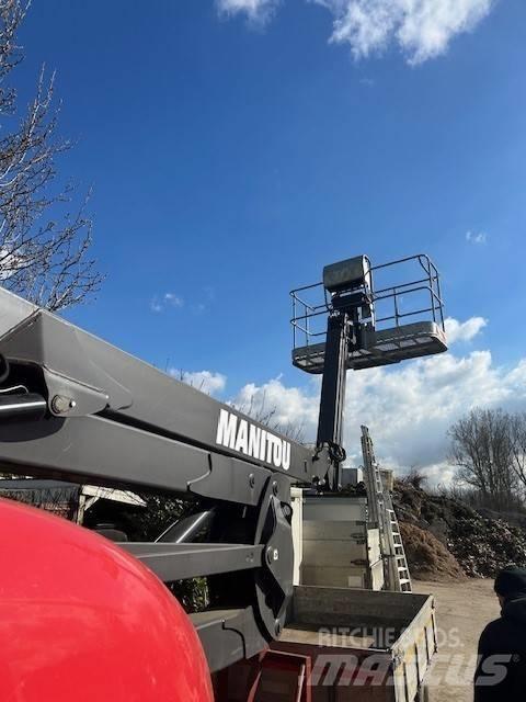 Manitou 200 ATJ 관절형 전동이동 리프트